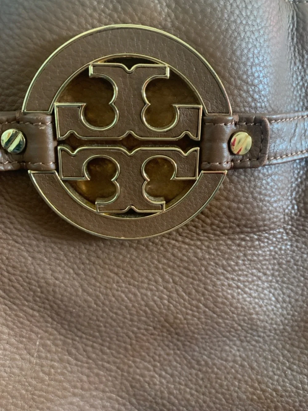 Tory Burch Brown Leather Shoulder Bag with Gold Logo - Picture 3 of 10